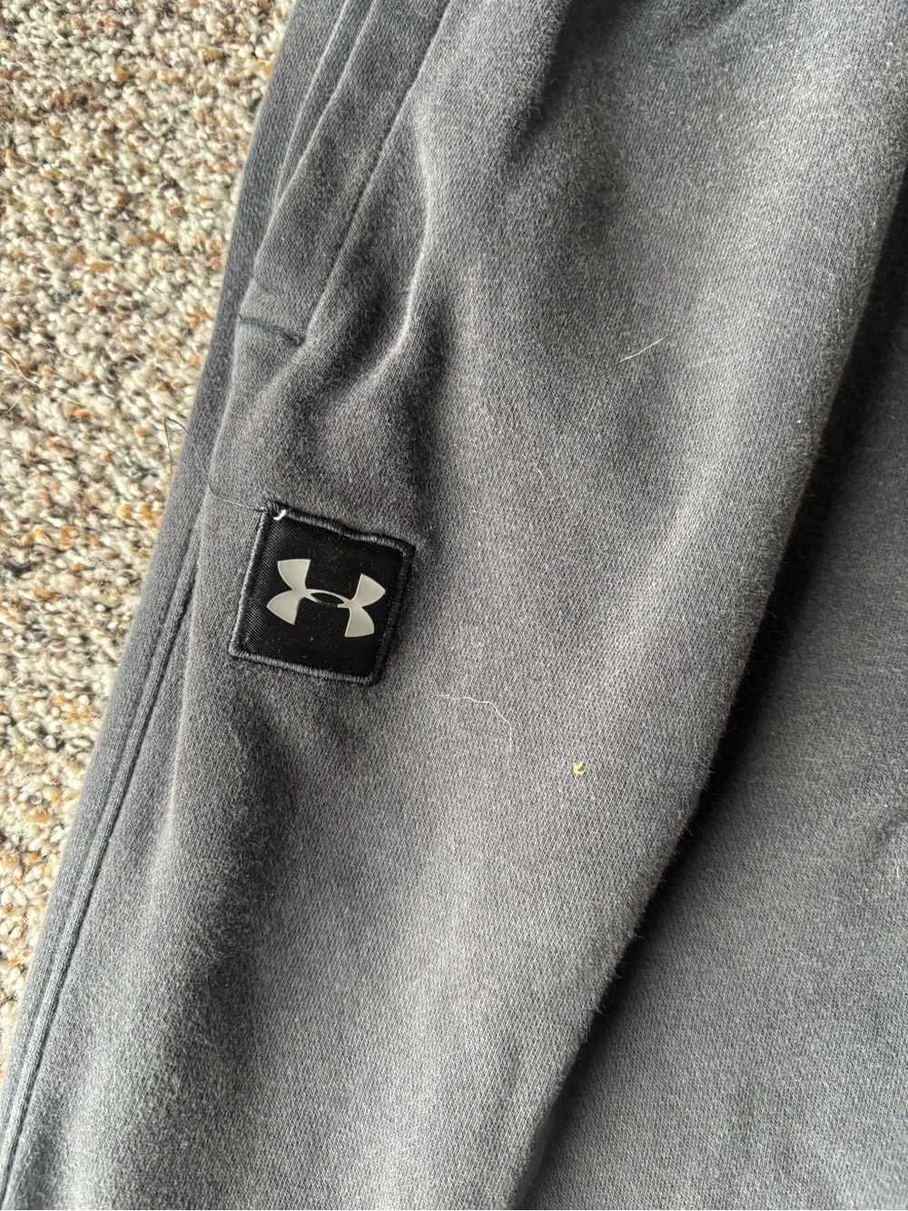 Under Armour P Basketball Joggers Sweatpants Black Fleece Large - Picture 3 of 6